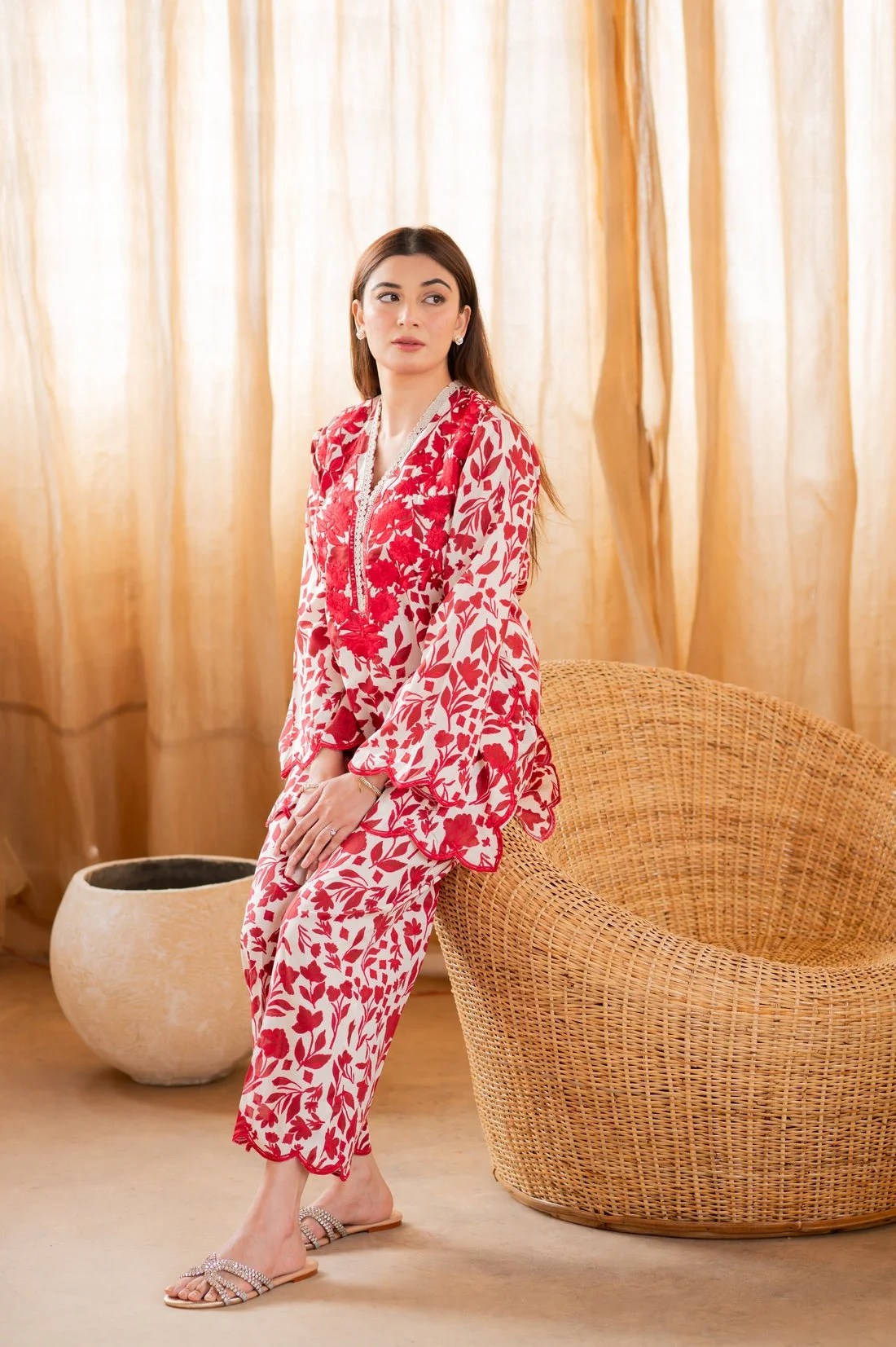 3 Piece - Unstitched Digital Printed Lawn Fabric With Embroided Bamber Chiffon Dupatta