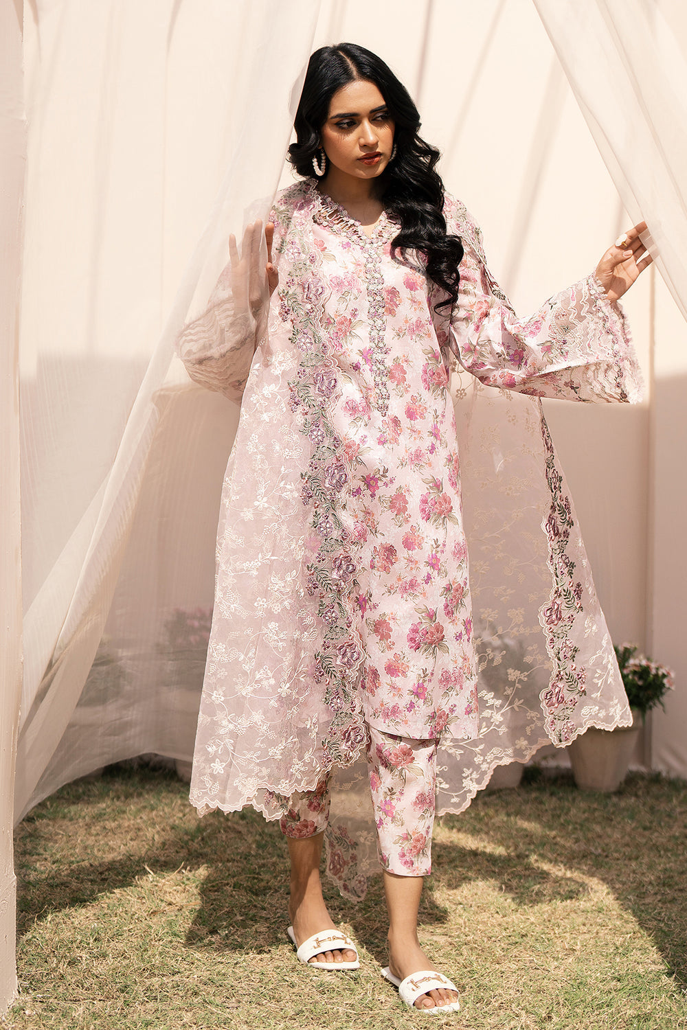 3 Piece - Unstitched Digital Printed Lawn Fabric With Embroided Laces BQ 72