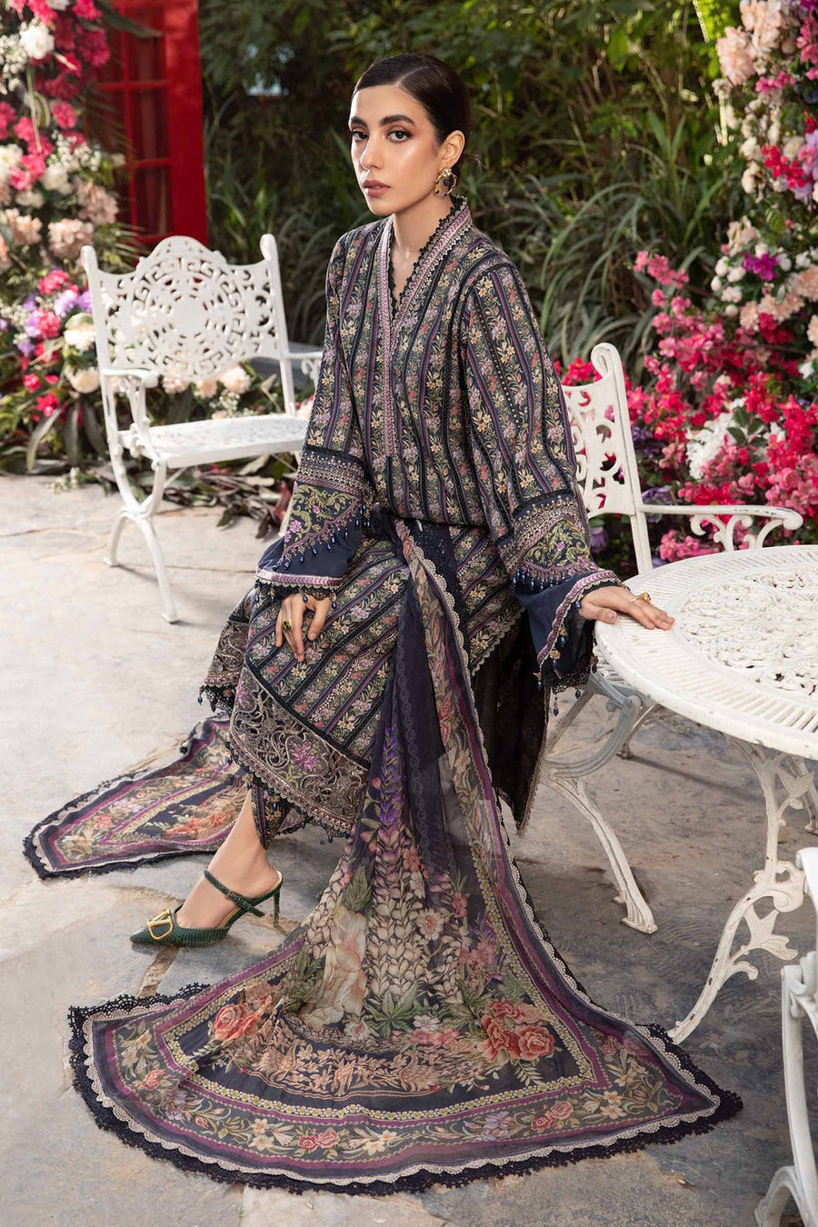 3 Piece - Unstitched Digital Printed Lawn Fabric With Embroided Laces
