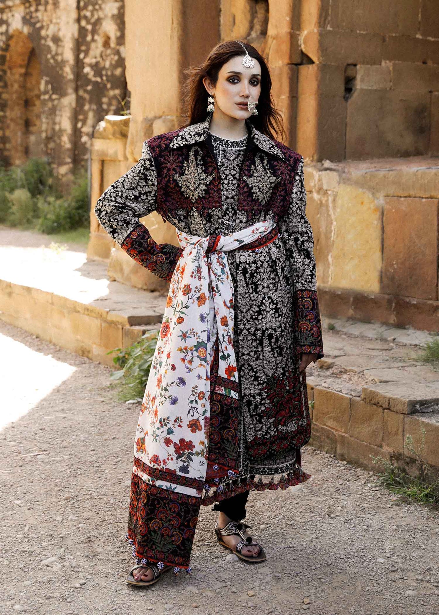3 Piece - Unstitched Fully Embroided Dhanak Fabric HR-720