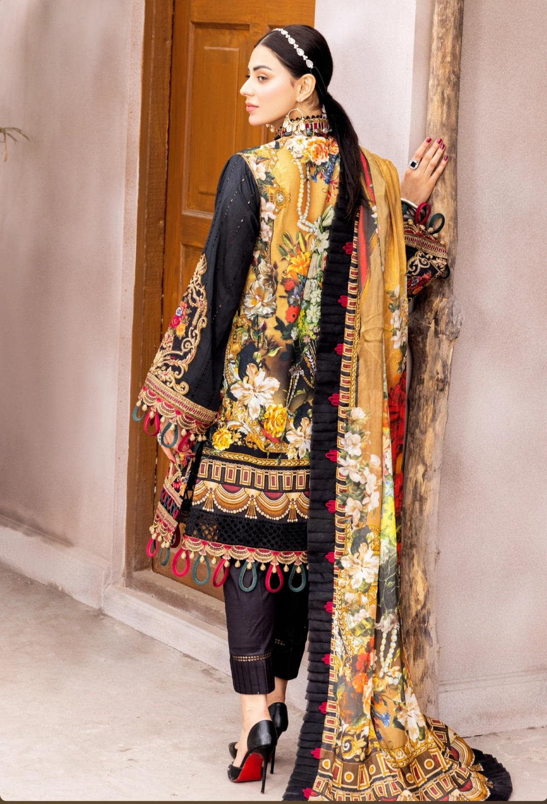 3 Piece - Unstitched Fully Embroided Lawn Fabric