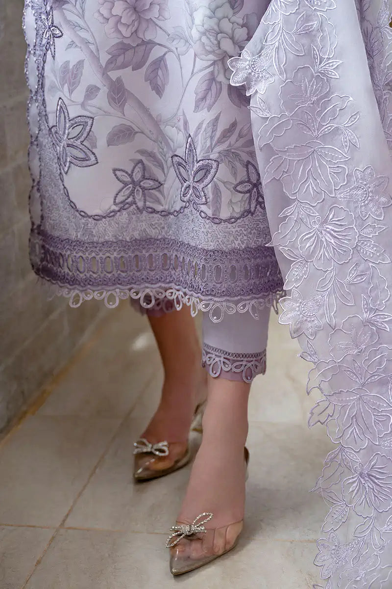 3 Piece - Unstitched Fully Embroided Lawn Fabric